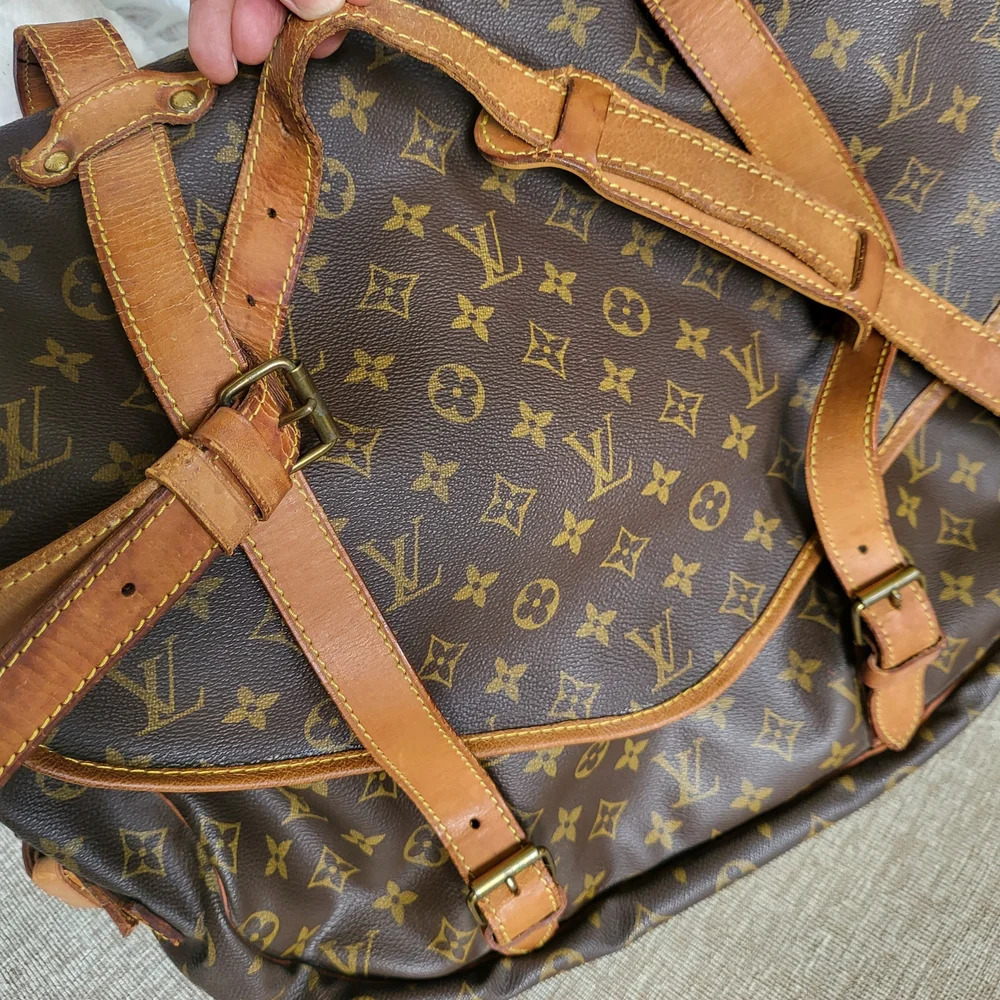 Louis Vuitton Monogram Saumur 43 Shoulder Bag..Authentic!! - Picture 5 of 16